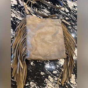 Lucky brand purse w fringe